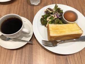 CAFE LE PIN 伏見店
