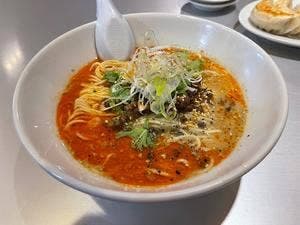 ラーメン屋 たんたん亭