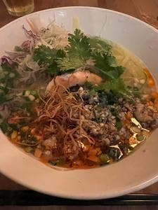 ベトナム南部伝統料理 フーンナム 六本木店