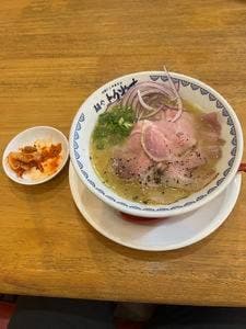 地鶏だし醤油・塩らーめん専門店 麺や よかやす