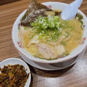 ラーメン新蔵
