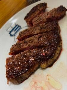 もりおか精肉店