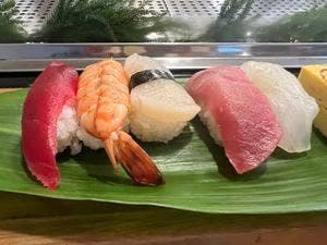 すしやの三拍子