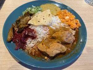 Royal Green Restaurant & Bar