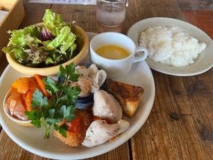 カフェとキッチン 馬場FLAT HANARE