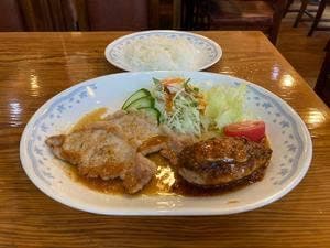 チロル