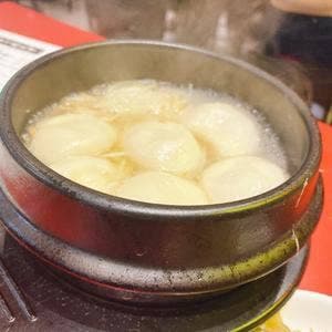 肉汁水餃子 餃包 新宿東口駅前店