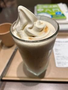 ホリーズカフェ 十三店