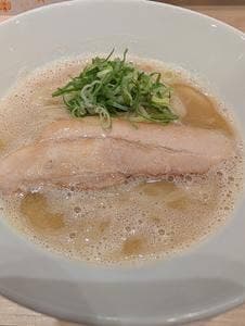 ラーメンステーション 大阪駅前第4ビル店