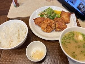 ガスト 明大前店