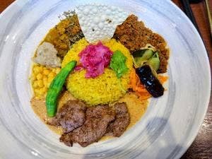 炭焼きお肉とスパイス みとなる