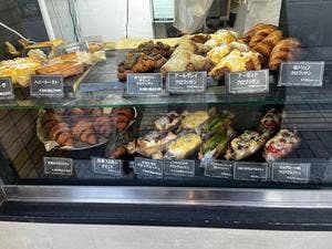 One Hundred Bakery 立川南口店