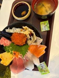 魚太郎 大府店 市場食堂
