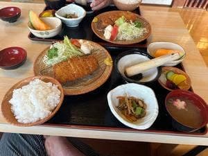 割烹とんかつ八幡