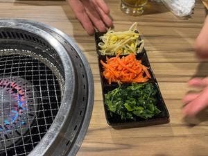 高架下ホルモン