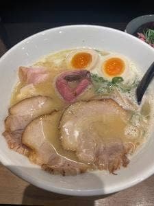 東京スタイル鶏らーめん ど・みそ鶏