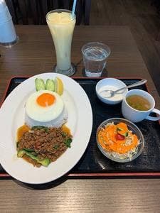 アティティ アジアンレストラン