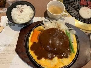 焼肉・ステーキ みーとがぁでん 箕面小野原店