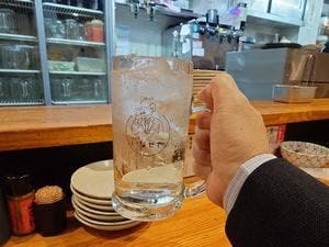 立ちのみ いなせや