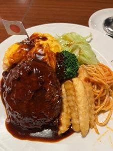 喫茶グリル ピノキオ イオンモール大日店