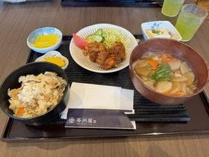 苓州屋 かかしの里店