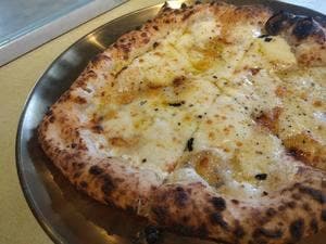 ヨロシク ピッツァ