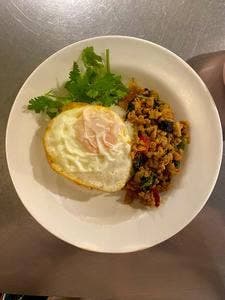 炭火焼アジアン酒場 アローイ兄弟