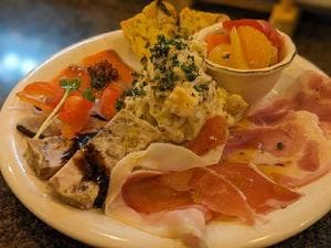 イタメシヤ フジ