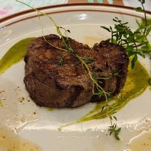 Aging beef ＆ Specialty coffee THE三本