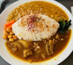 マンドリルカレー 東山市場店