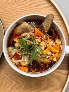 渋谷つけ蕎麦 おさじ.