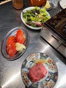 大衆焼肉ホルモンにくさわ本店