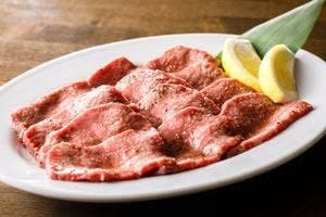 焼肉 山