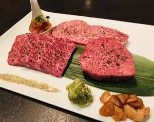 和牛焼肉 秘苑 山手通店