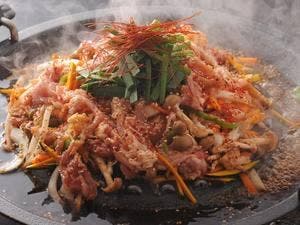 焼肉・韓国料理 烏飛里