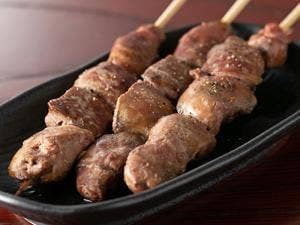 焼鳥酒場とりべえ