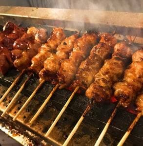 地鶏炭火七輪焼 和