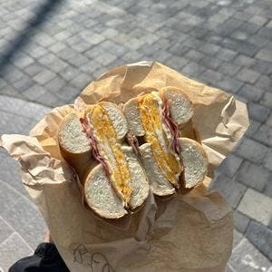 クローバーベーグル