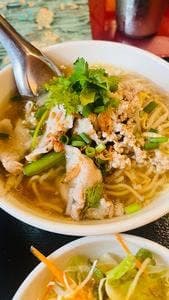 タイ料理バーン・ニパー
