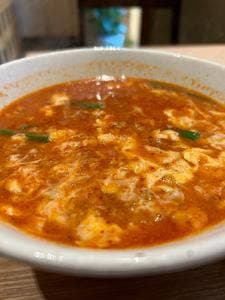辛麺と手包み餃子 こるり
