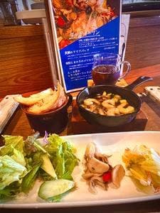 魚カフェ&魚バル BINBIYA