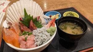 こちらまる特漁業部 仙台駅東口店