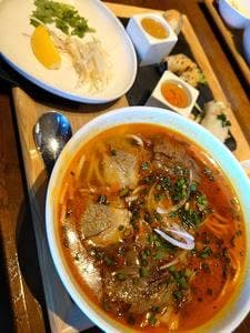 ロータスパレス博多店