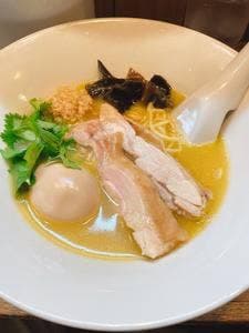 鶏白湯らーめん 鳥ぶし