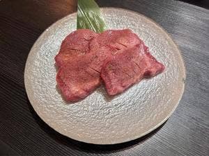 YAKINIKU 八山牛