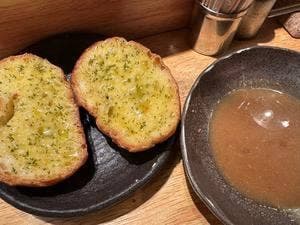 ささや北千住 炭火串焼・もつ串煮込み