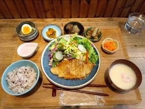 カフェ 糸