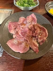 焼肉ホルモンだんだん