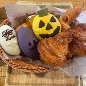 ひぐらしベーカリー