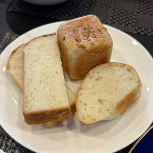 CUBE Cafe LOHAS CLUB